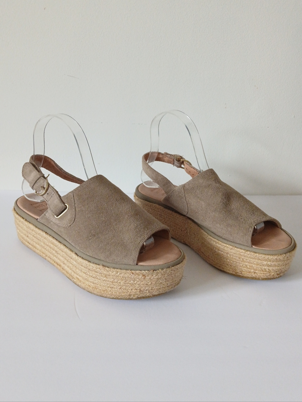 Sperry Suede Platform Shoe Size 7.5 Beige Tan Delmare Sandal